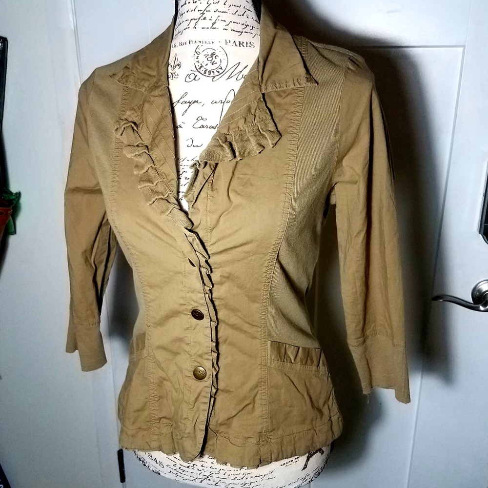 XCVI Stretch Cotton Army Green Blazer fits like a small.